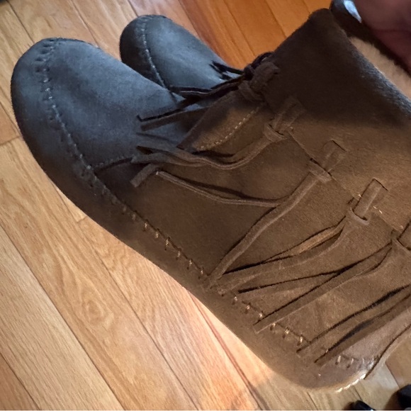 Lucky Brand Moccasins Style Bootie, Size 9 - Picture 2 of 7